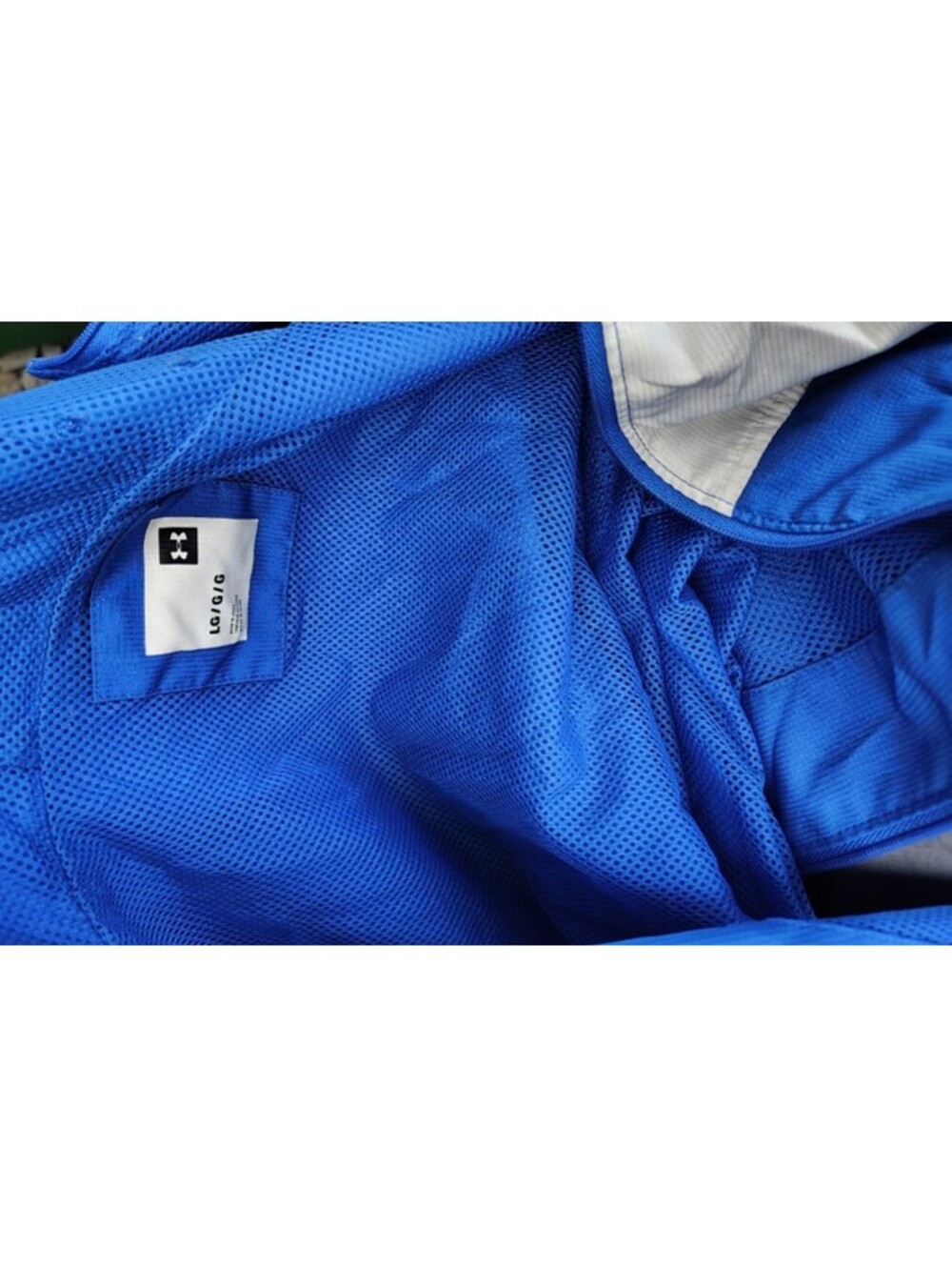 Under Armour Jacket - Picture 4 of 4